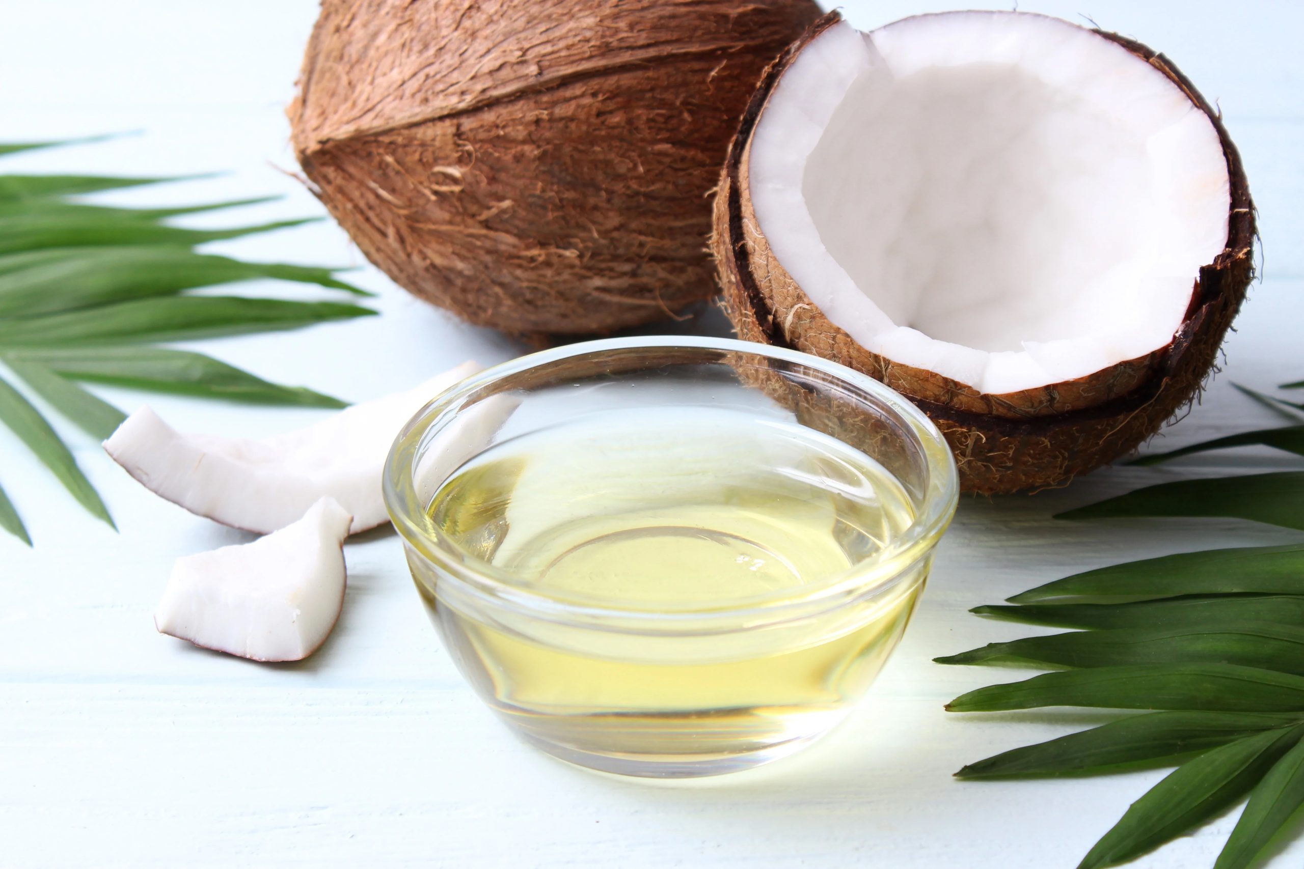 What is the smoke point of refined coconut oil?